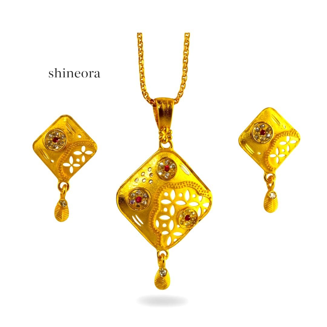 Shineora Nitya Glow Pendant Set