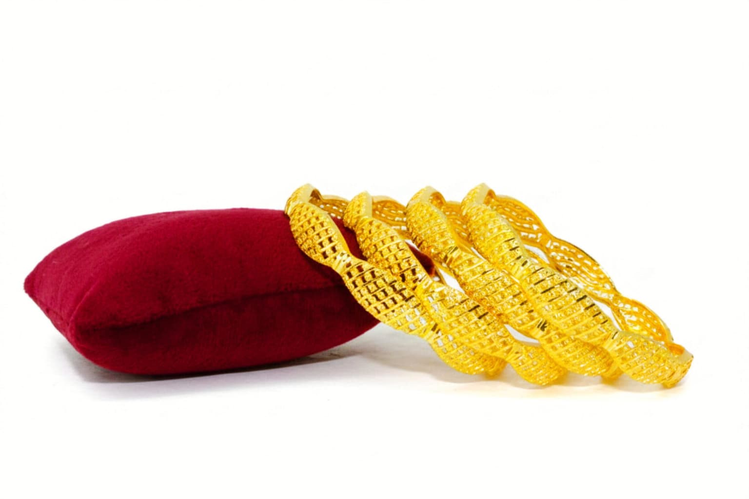 Shineora Luxe Twisted Gold Bangle Set of 4 - 7
