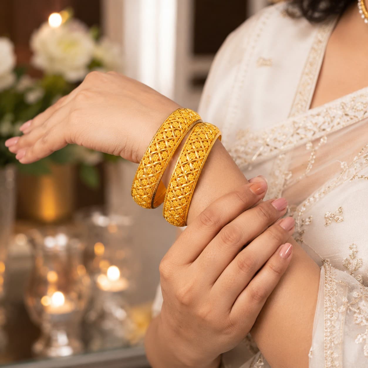 Shineora Floral Lattice Gold Bangles set of 2