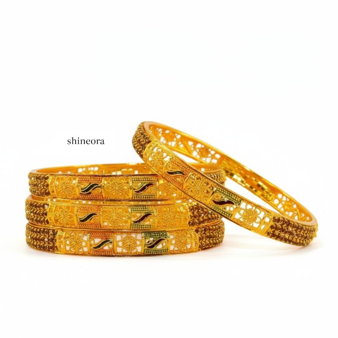 Nayab Nazaakat  22k Bangles