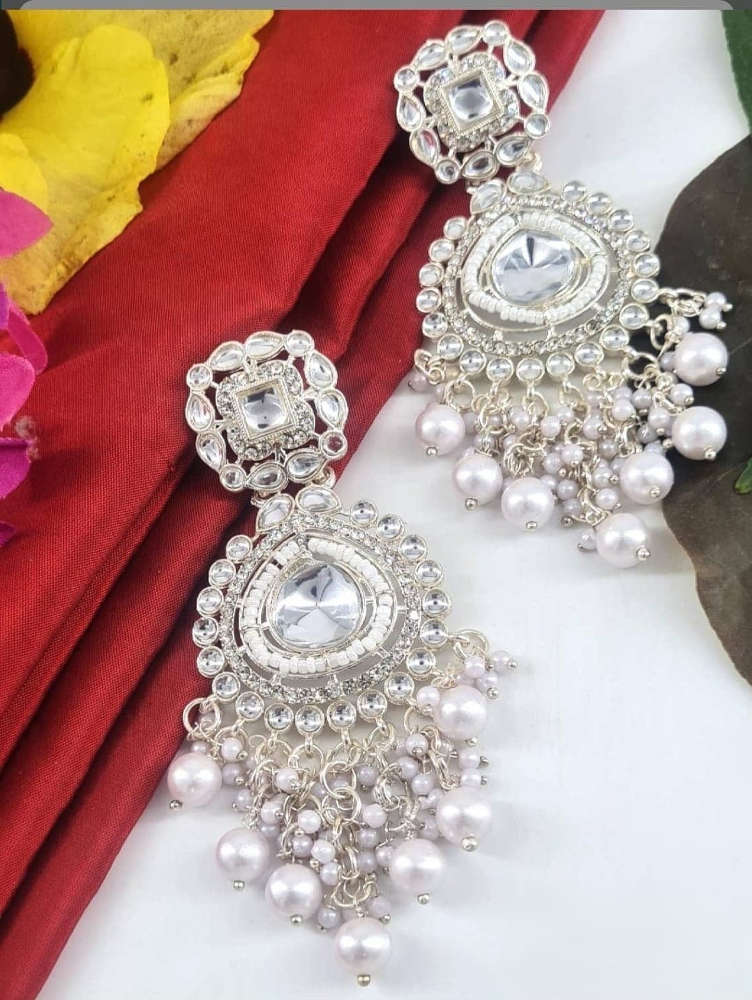 Shineora Silver Noor Chandbali