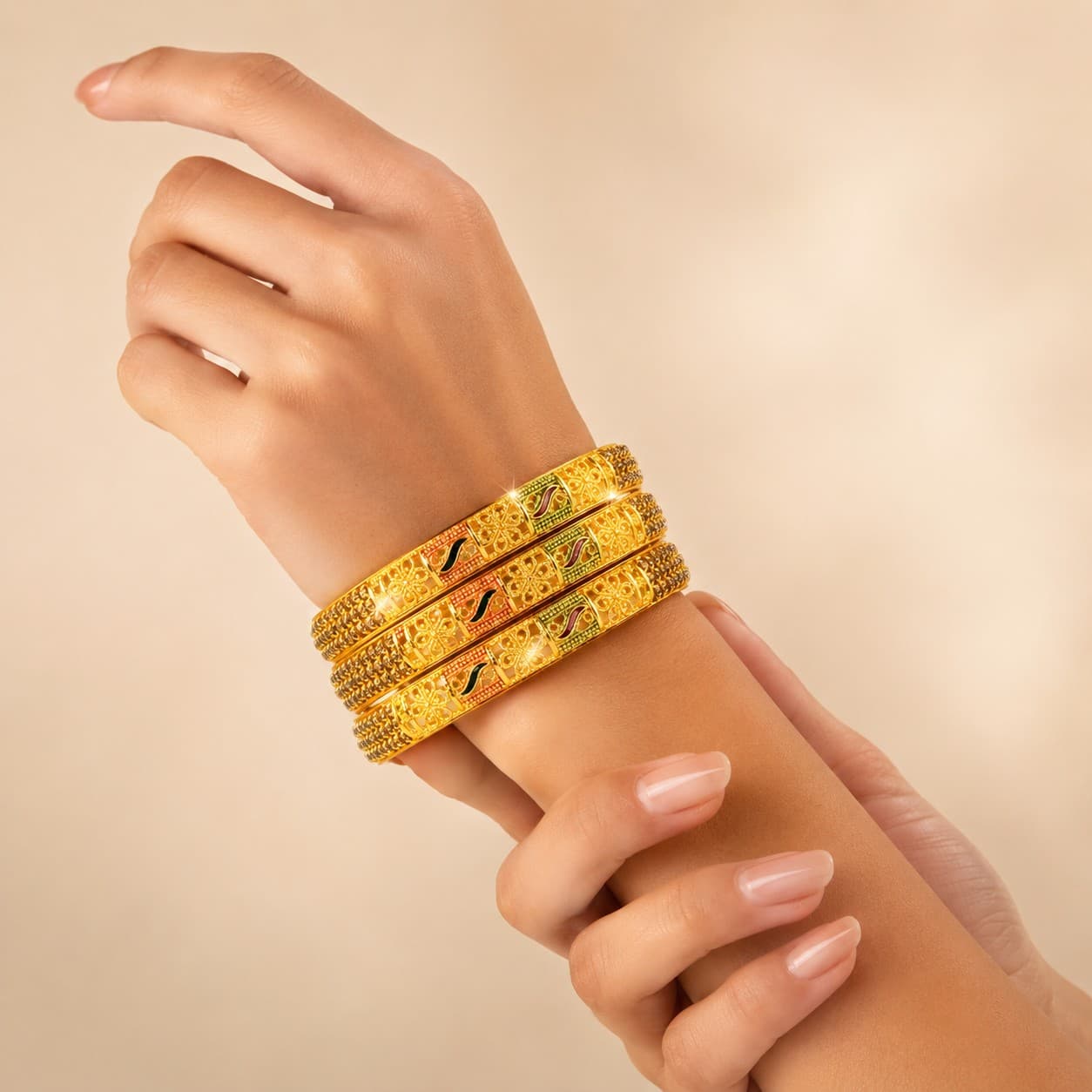 Nayab Nazaakat 22k Bangles