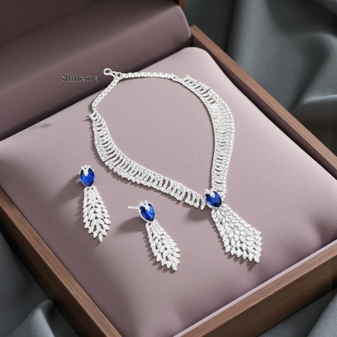 Shineora Blue Aurora Necklace Set